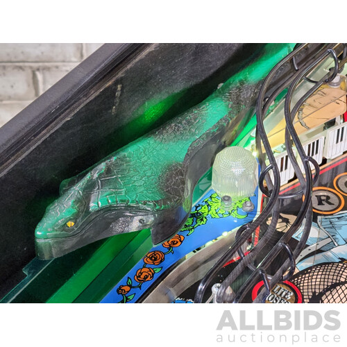 06/1994 Guns N' Roses (500-5529-01) Data East Solid State Pinball Machine