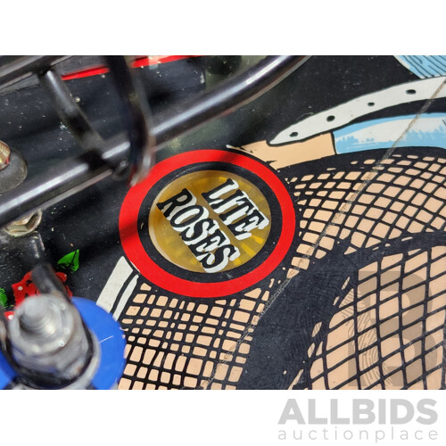 06/1994 Guns N' Roses (500-5529-01) Data East Solid State Pinball Machine