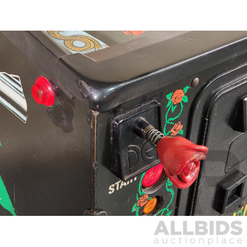 06/1994 Guns N' Roses (500-5529-01) Data East Solid State Pinball Machine