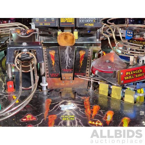 06/1995 Frank Thomas' Big Hurt (745) D. Gottlieb & Co. Solid State Pinball Machine