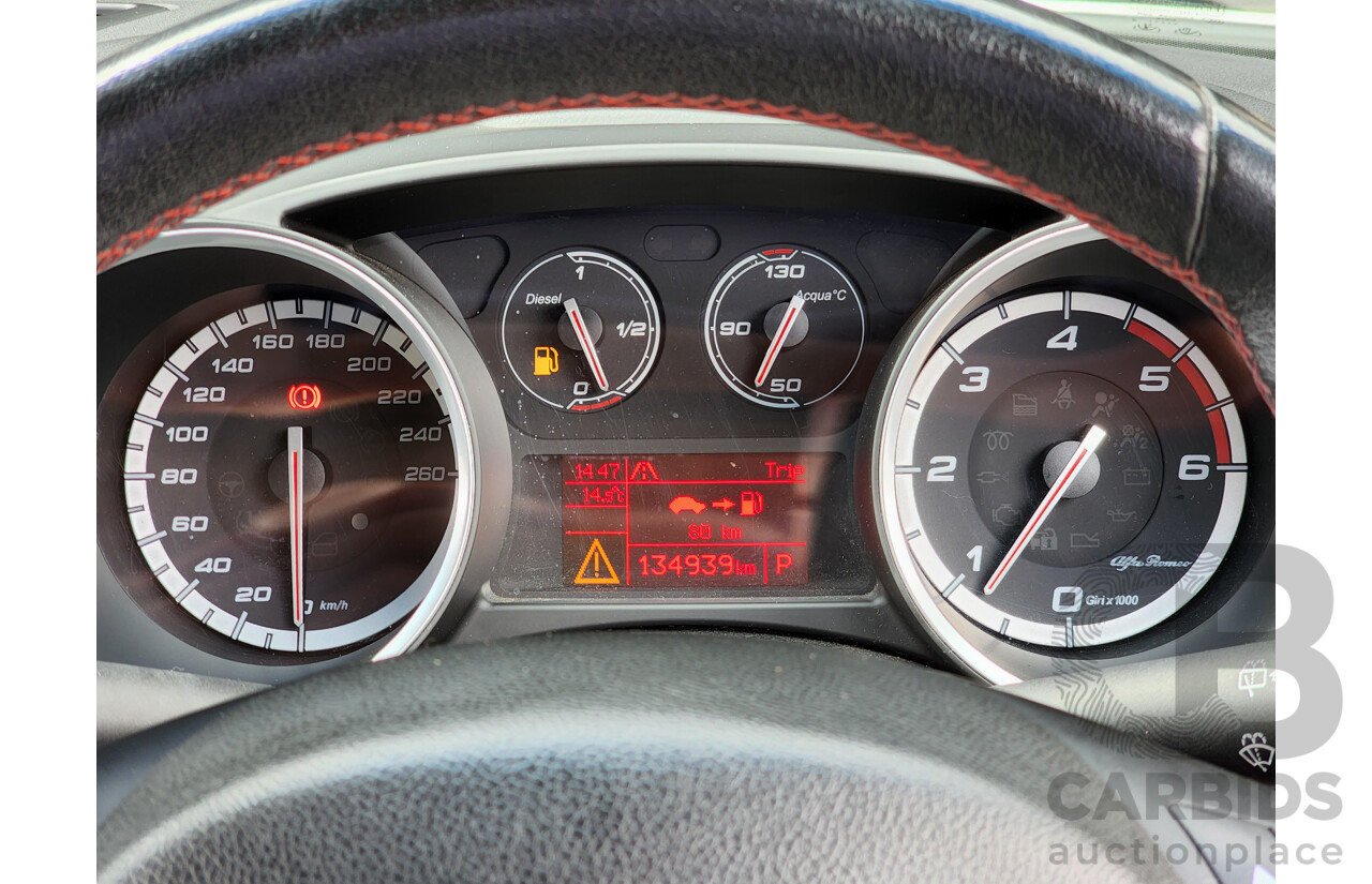 3/2013 Alfa Romeo Giulietta Distinctive Jtd-M  5d Hatchback White 2.0L Turbo Diesel