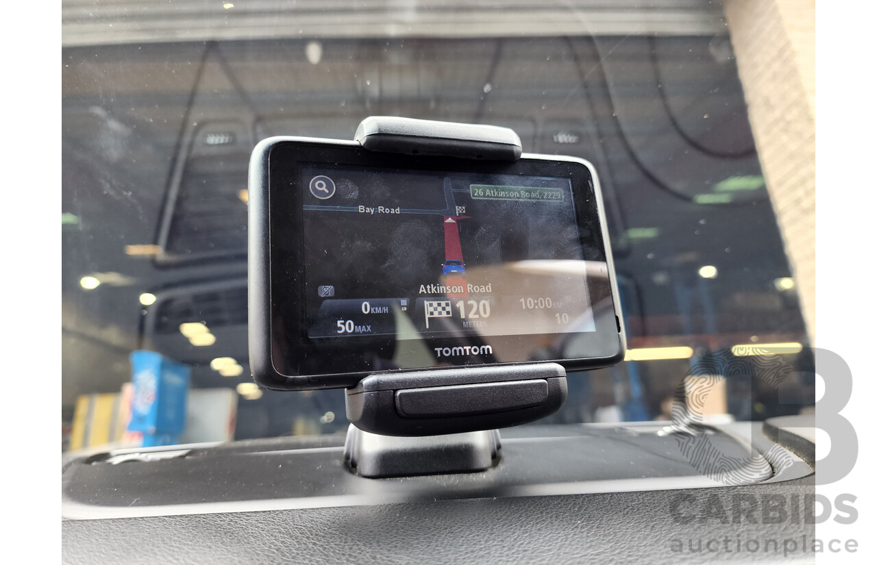 3/2013 Alfa Romeo Giulietta Distinctive Jtd-M  5d Hatchback White 2.0L Turbo Diesel