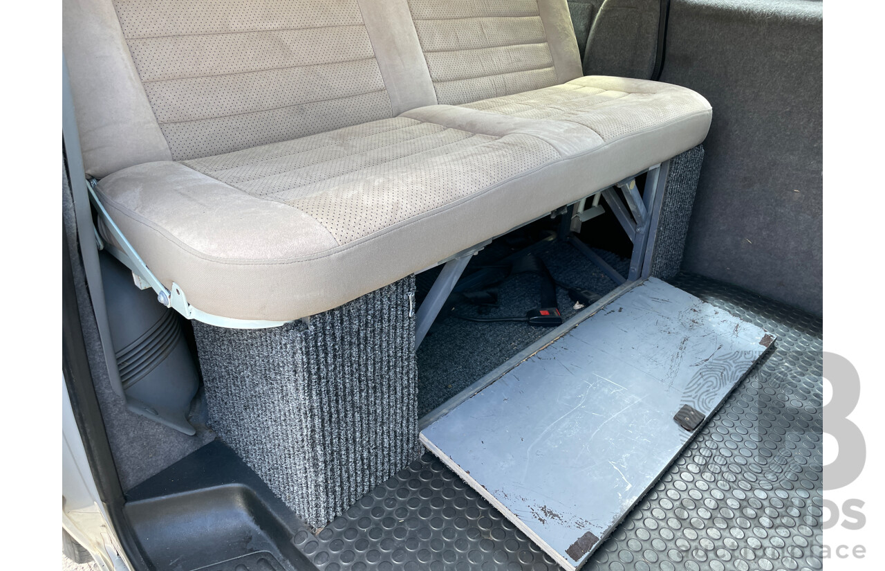 11/2010 Volkswagen Transporter 132 TDI SWB MED T5 MY10 Van White 2.0L