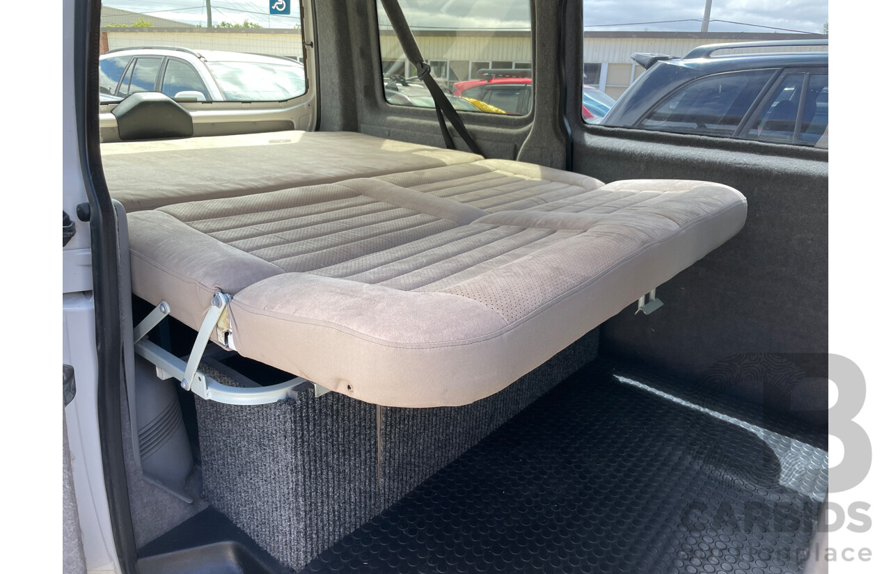 11/2010 Volkswagen Transporter 132 TDI SWB MED T5 MY10 Van White 2.0L