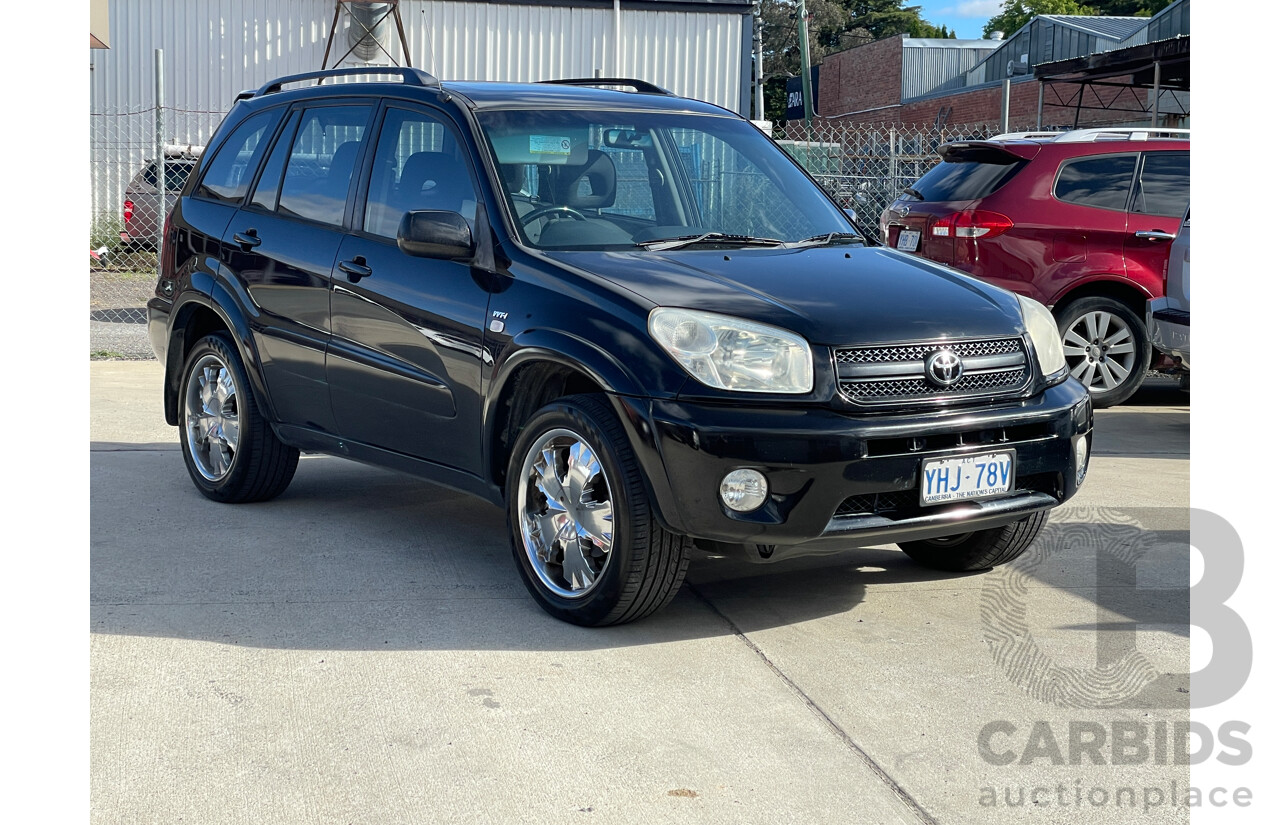 10/2005 Toyota Rav4 Cruiser (4x4) ACA23R 4d Wagon Black 2.4L