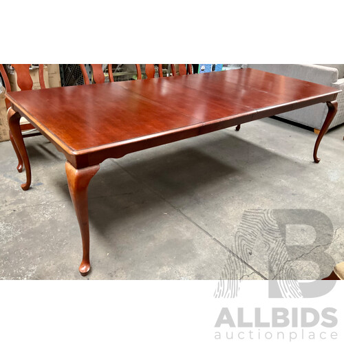 Drexler Heritage Wood Dining Table & Chairs Set - Lot of 15