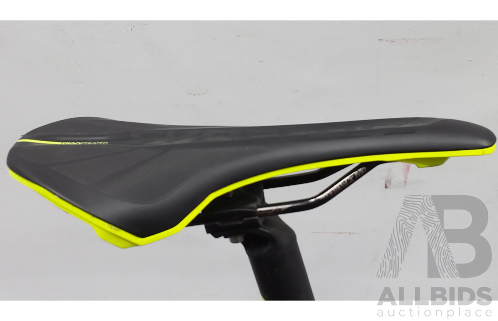 Scott Scale 745 19 Inch Mountain Bike