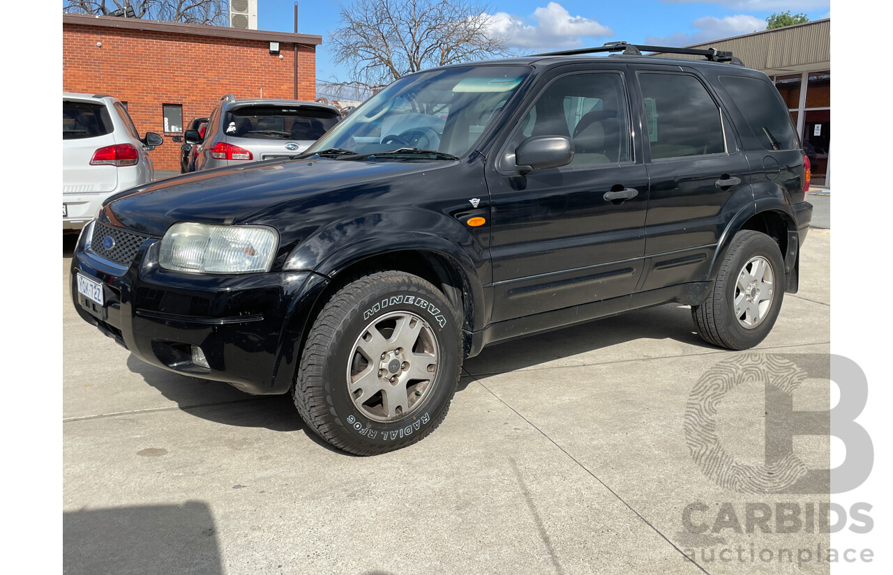 5/2004 Ford Escape Limited 4d Wagon Black 3.0L