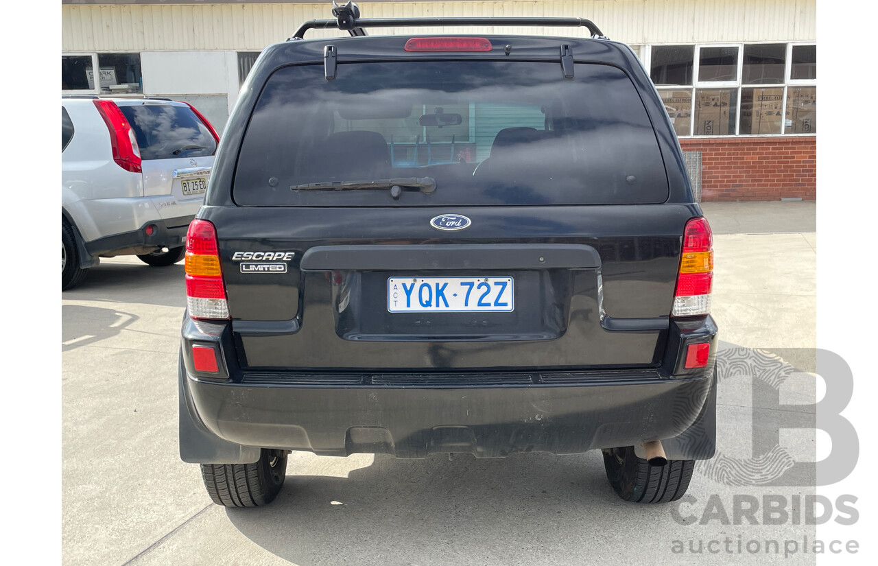 5/2004 Ford Escape Limited 4d Wagon Black 3.0L