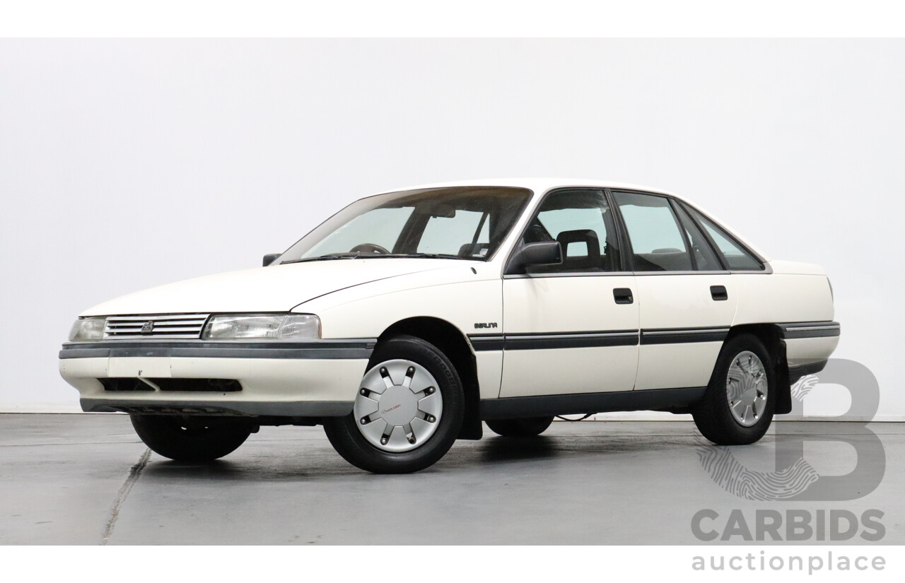 8/1990 Holden Berlina  VN 4d Sedan White 3.8L V6