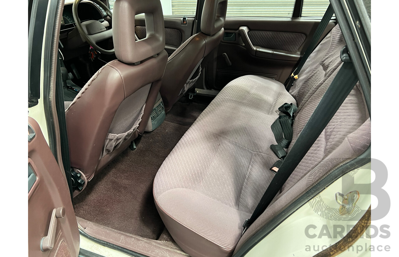 8/1990 Holden Berlina  VN 4d Sedan White 3.8L V6