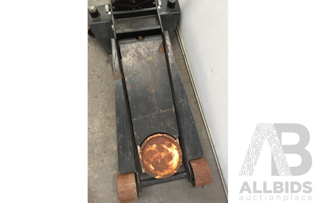 Heavy Duty Trolley Jack