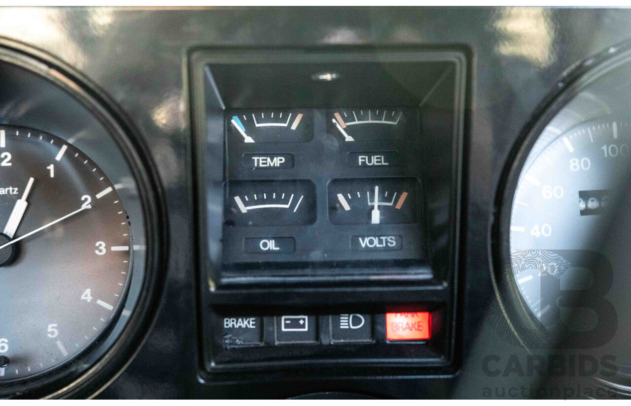 2/1974 Holden HQ 1 Tonne Tray Back White 5.0L V8