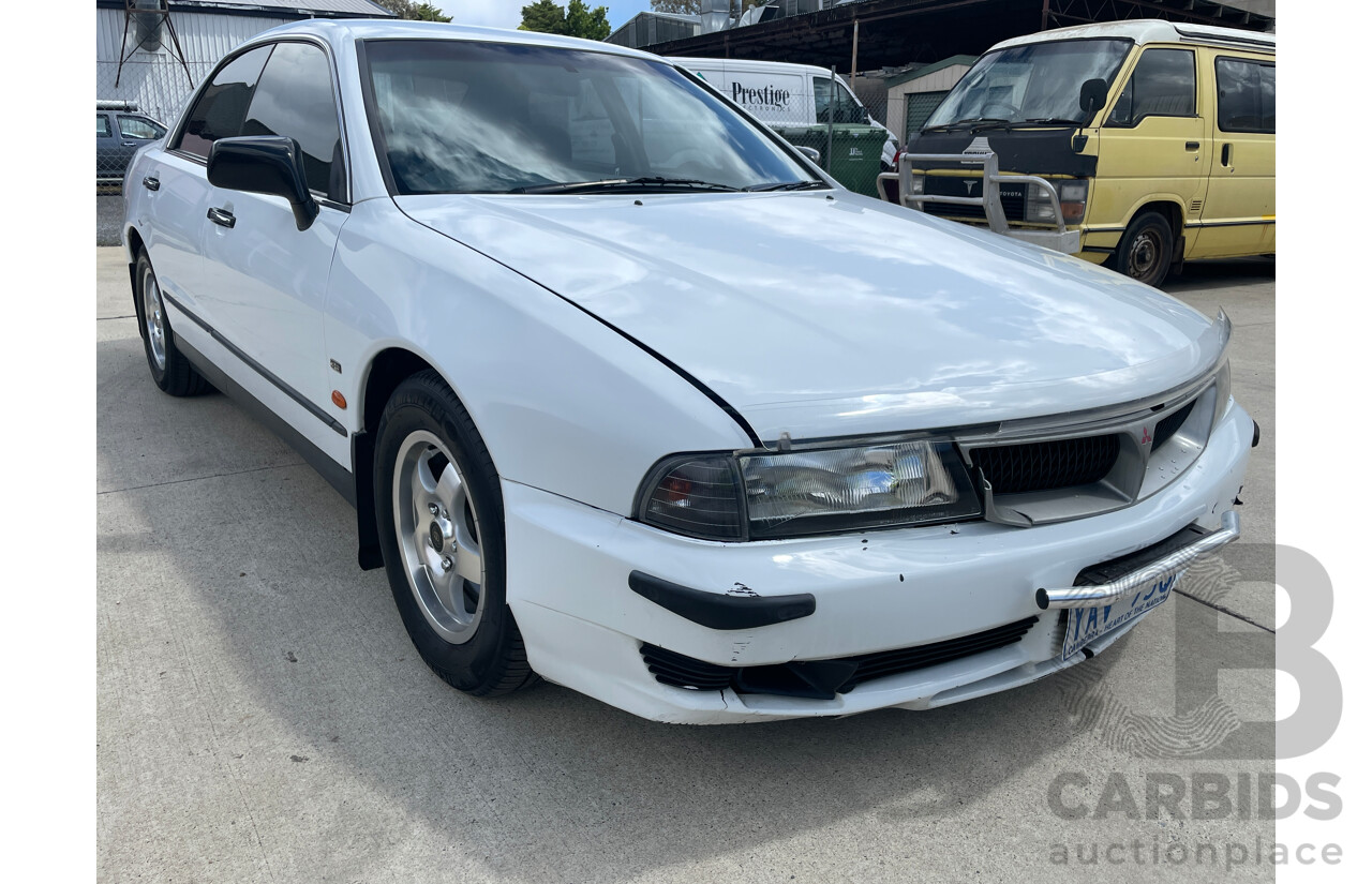 9/1999 Mitsubishi Magna Executive TH 4d Sedan White 3.5L