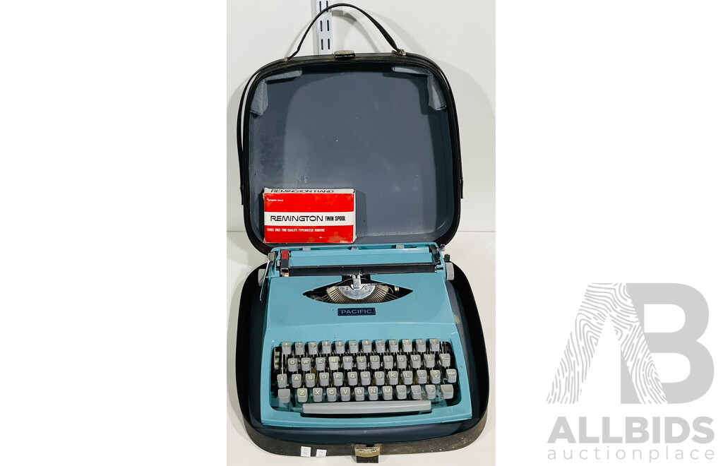 Vintage Pacific Typewriter in Original Case, With Remington Ink Reels