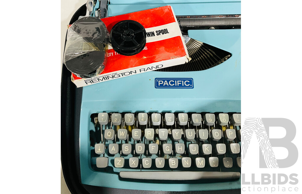 Vintage Pacific Typewriter in Original Case, With Remington Ink Reels