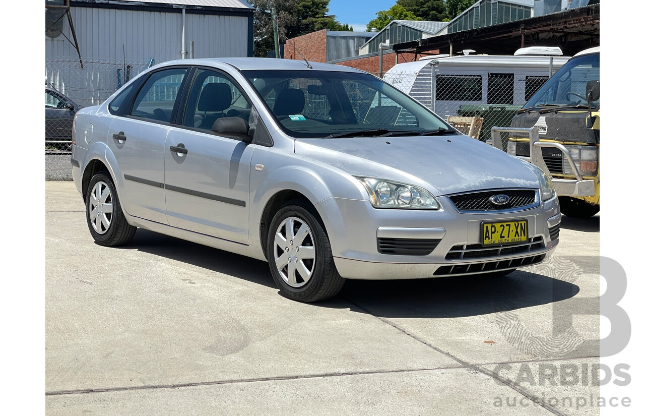 2/2007 Ford Focus CL LS 4d Sedan Silver 2.0L
