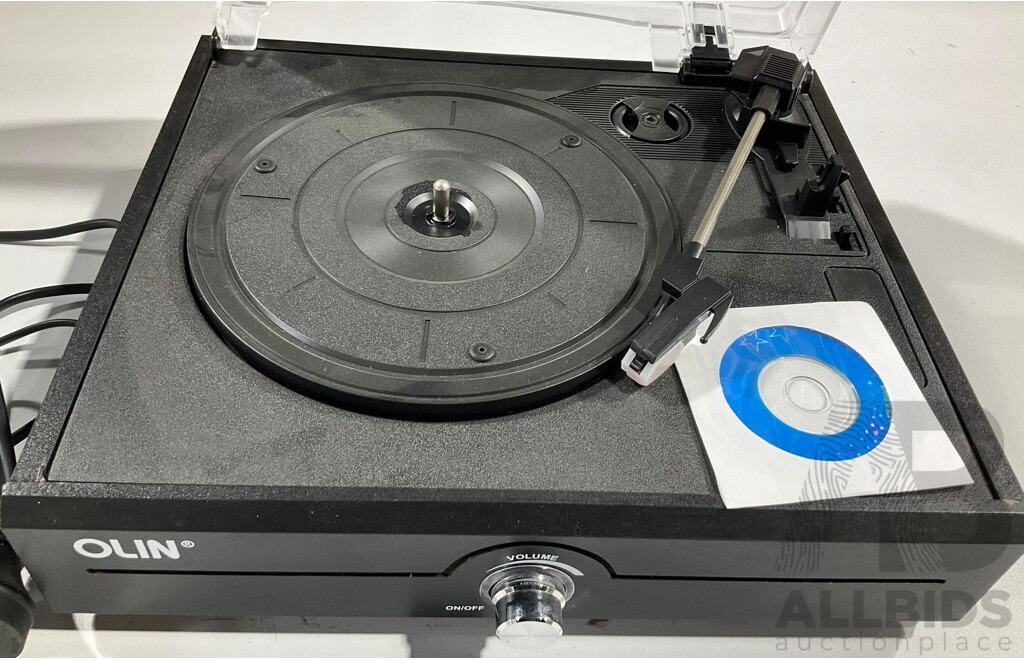 Olin Record Player - Model: OTT - 100