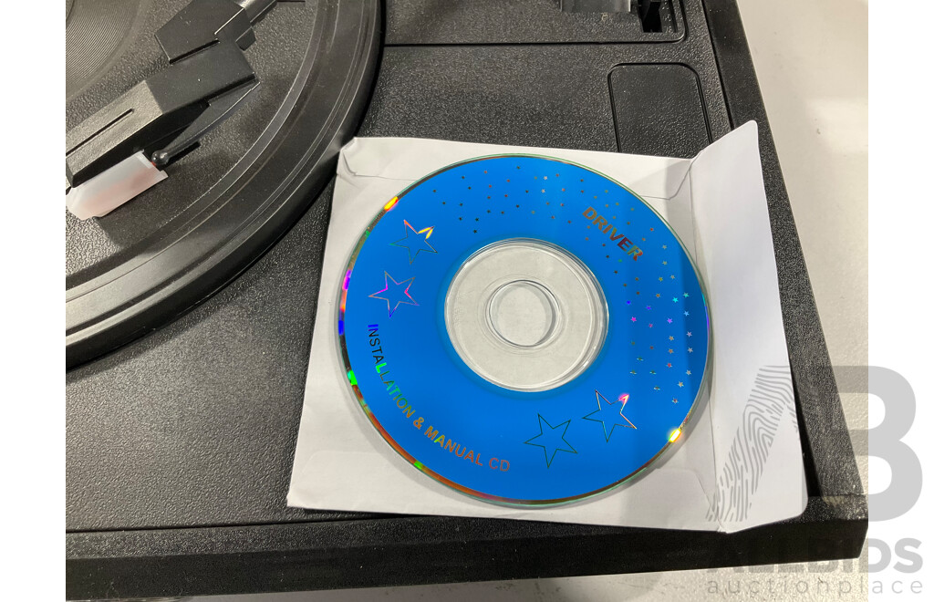 Olin Record Player -  Model: OTT - 100