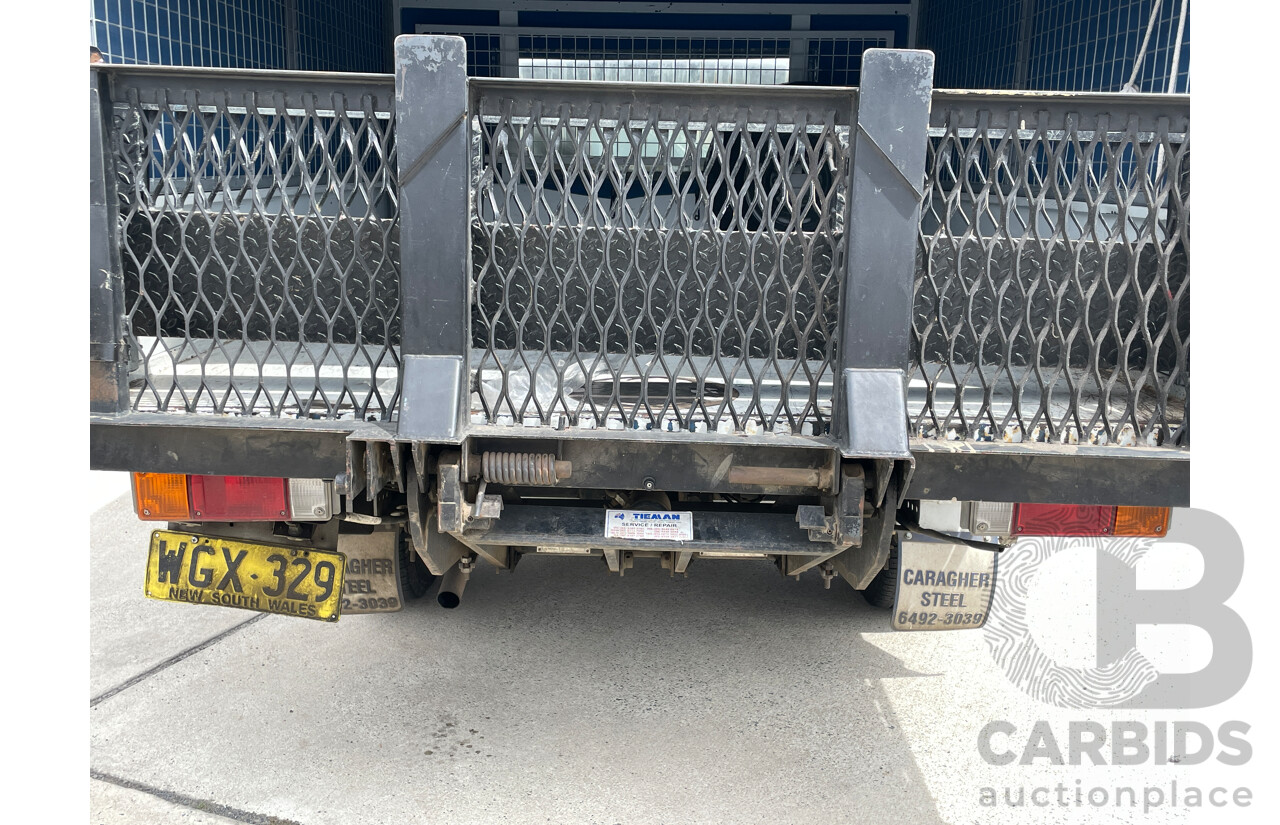 6/2004 Nissan Navara DX (4x2) D22 C/Chas White 2.4L