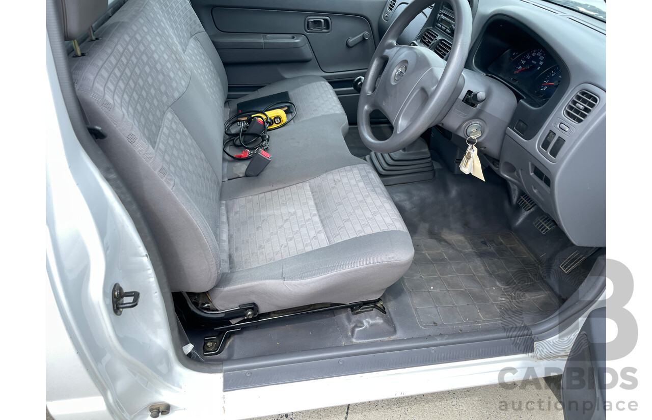 6/2004 Nissan Navara DX (4x2) D22 C/Chas White 2.4L