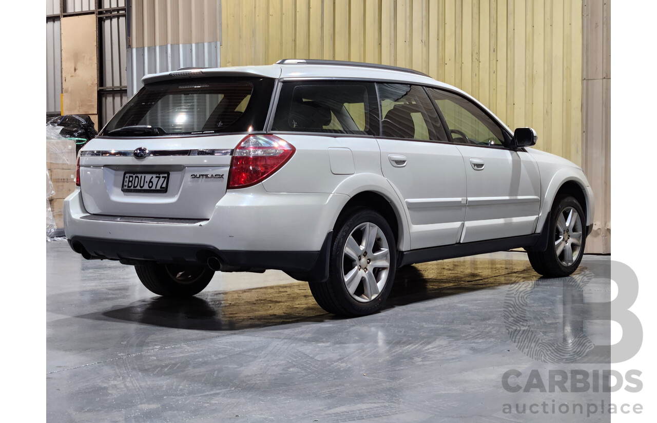 9/2007 Subaru Outback 2.5i MY07 4d Wagon Pearl White 2.5L