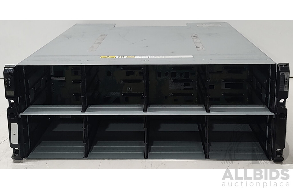 NetApp (DS4243) 24 Bay Hard Drive Array w/ 2 x Controller Modules