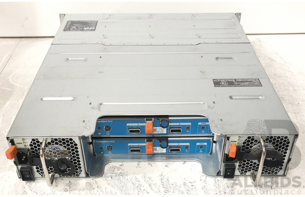 Dell Compellant SC200 12-Bay SAS - Lot 1481850 | ALLBIDS