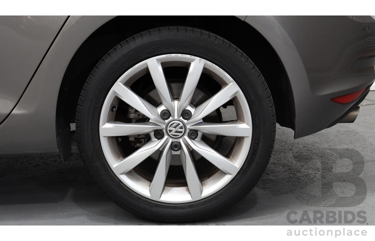 6/2014 Volkswagen Golf 90 TSI AU MY14 5d Hatchback Grey 1.4L Turbo