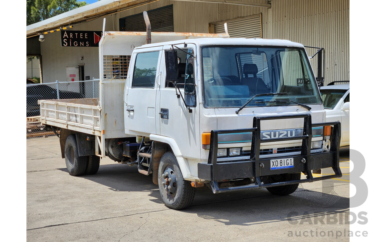 02/1995 Isuzu FSR500 4d Crew Cab 4x2 Dually Tipper 7.1L Diesel - Automatic