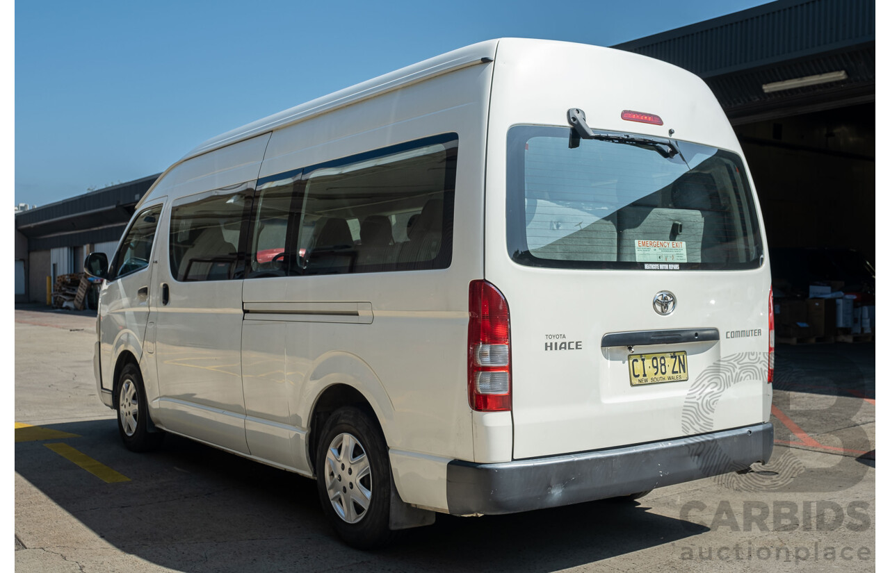 4/2007 Toyota Hiace Commuter KDH223R MY07 Bus White 3.0L Turbo Diesel - 12 Seater