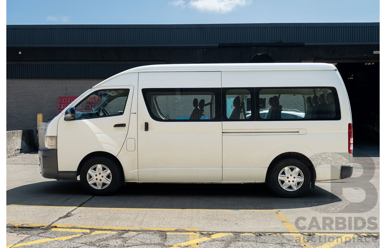 4/2007 Toyota Hiace Commuter KDH223R MY07 Bus White 3.0L Turbo Diesel - 12 Seater