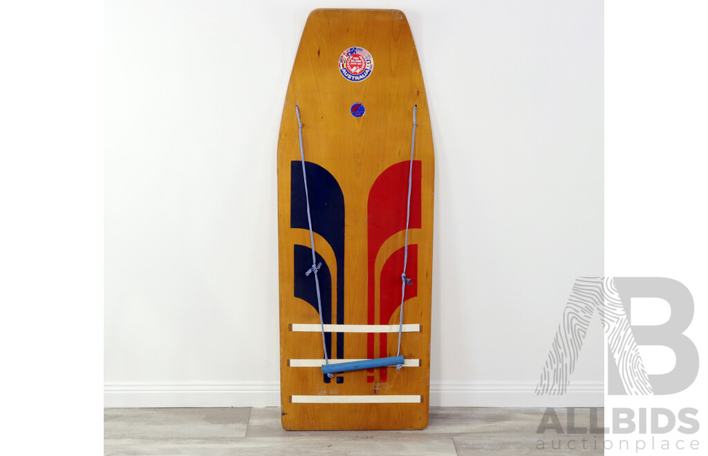 Retro Fred Williams Bent Ply Knee Board