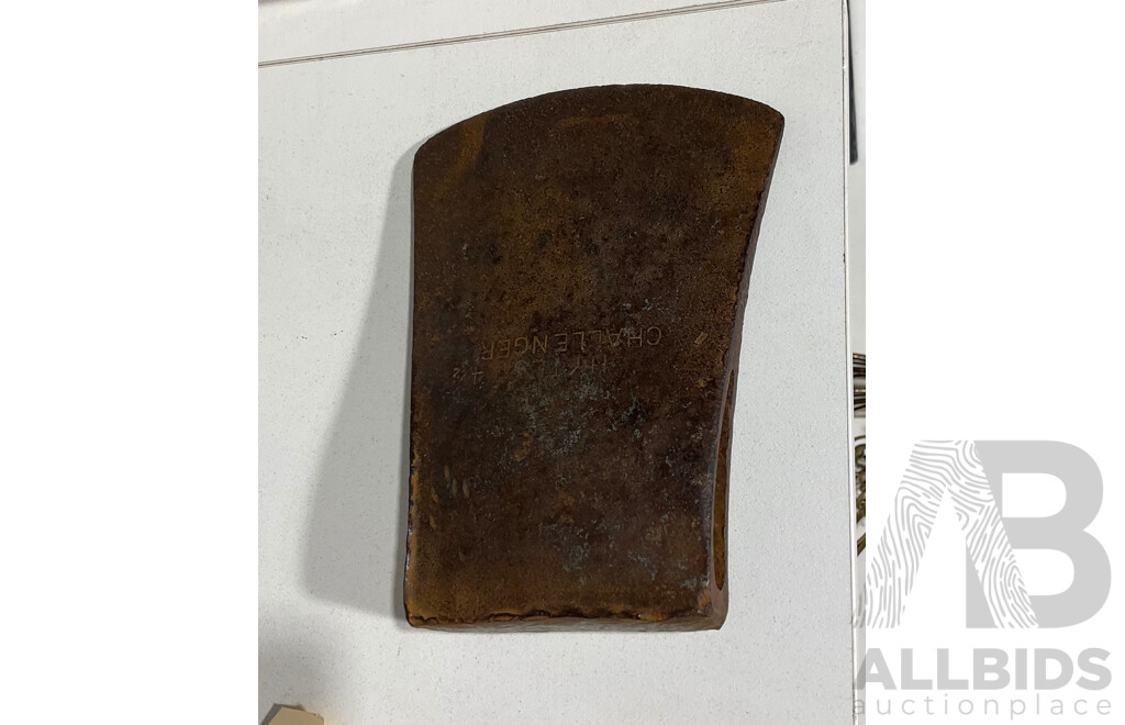 Vintage Hytest 4 1/2 Lb Challenger Axe Head