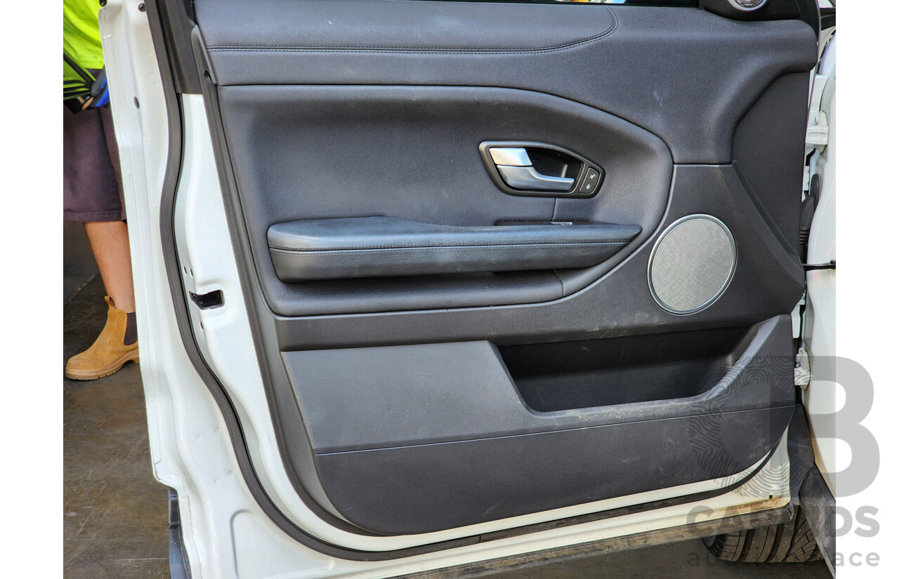 6/2016 Range Rover Evoque TD4 150 SE LV MY16.5 5d Wagon White 2.0L Turbo Diesel