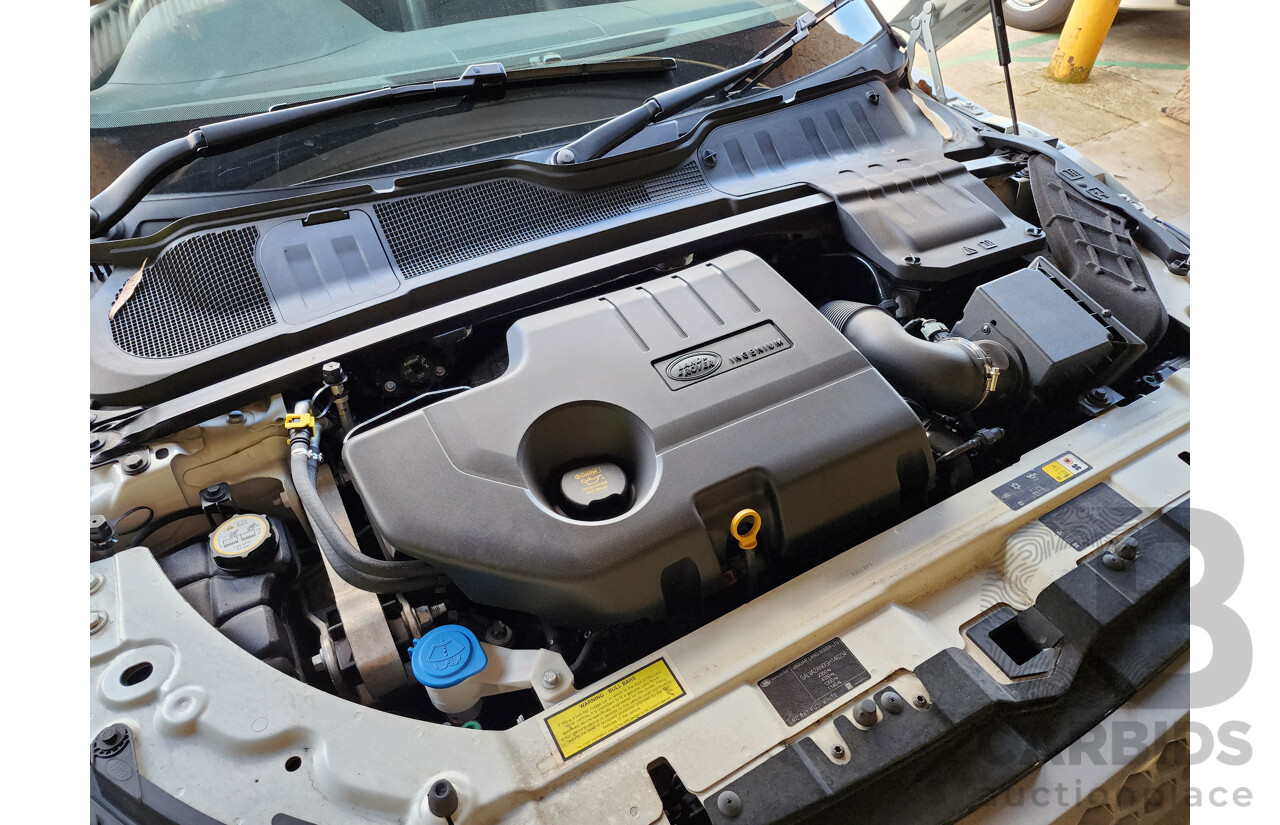 6/2016 Range Rover Evoque TD4 150 SE LV MY16.5 5d Wagon White 2.0L Turbo Diesel