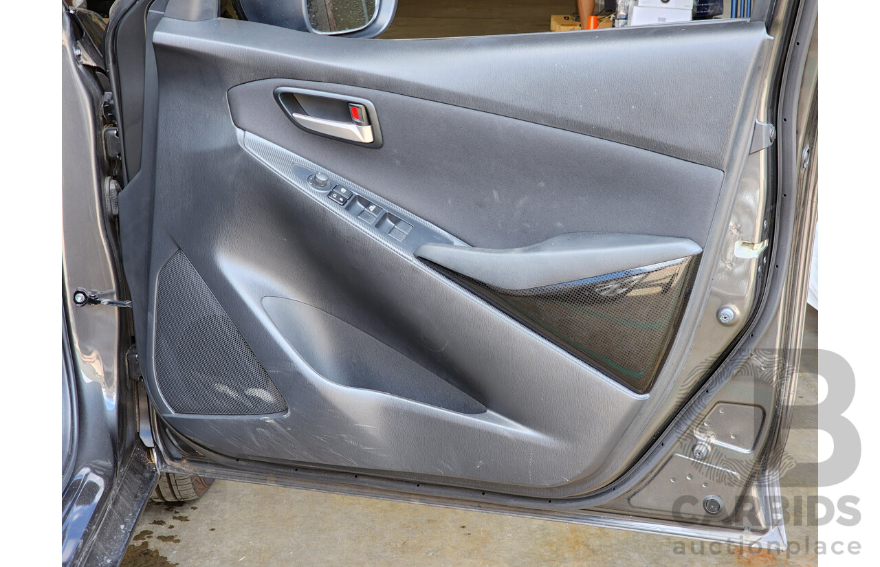 12/2018 Mazda 2 MAXX DJ2HA6 5d Hatchback Machine Grey 1.5L