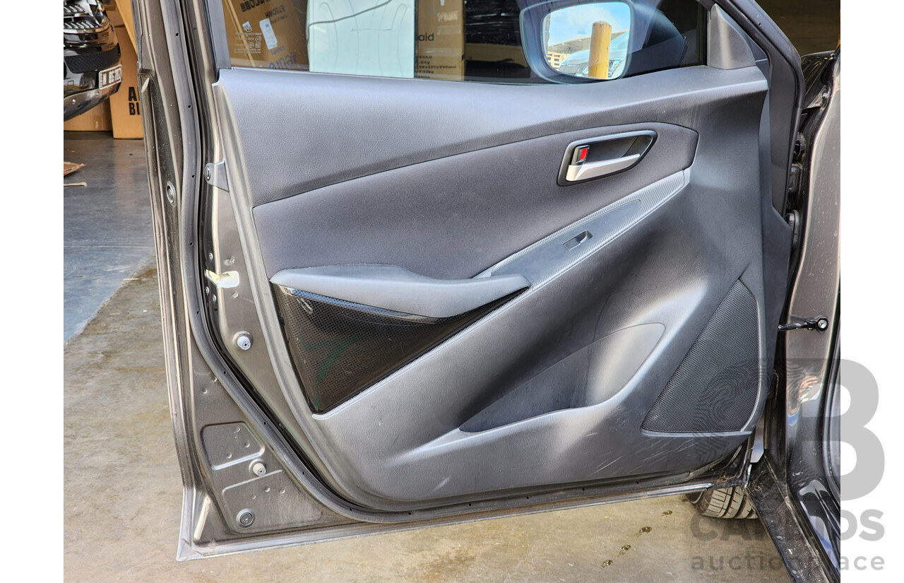 12/2018 Mazda 2 MAXX DJ2HA6 5d Hatchback Machine Grey 1.5L