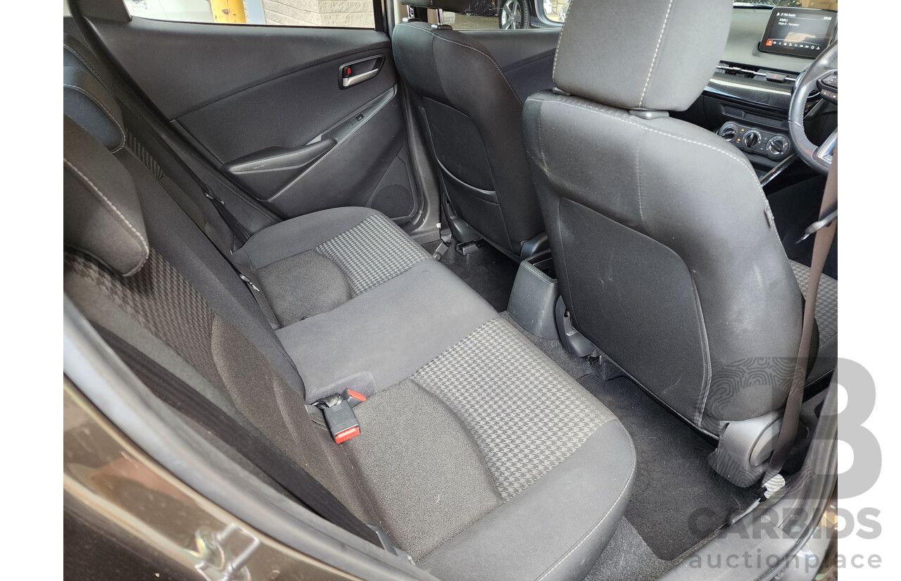 12/2018 Mazda 2 MAXX DJ2HA6 5d Hatchback Machine Grey 1.5L