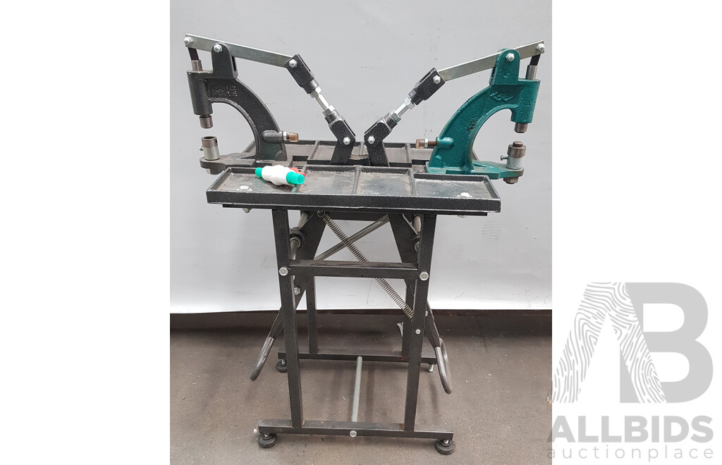 Double Foot Pedal Pressing Machine