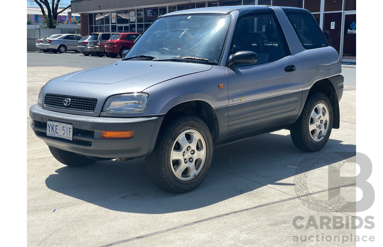 7/1994 Toyota Rav4 (4x4)  Cruiser 2d Hardtop Silver 2.0L