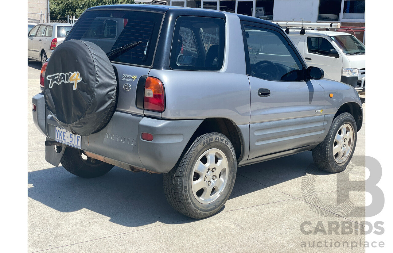7/1994 Toyota Rav4 (4x4)  Cruiser 2d Hardtop Silver 2.0L