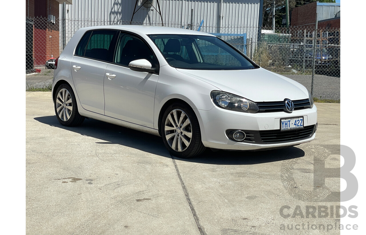 12/2011 Volkswagen Golf 118 TSI Comfortline 1K MY12 5d Hatchback White 1.4L