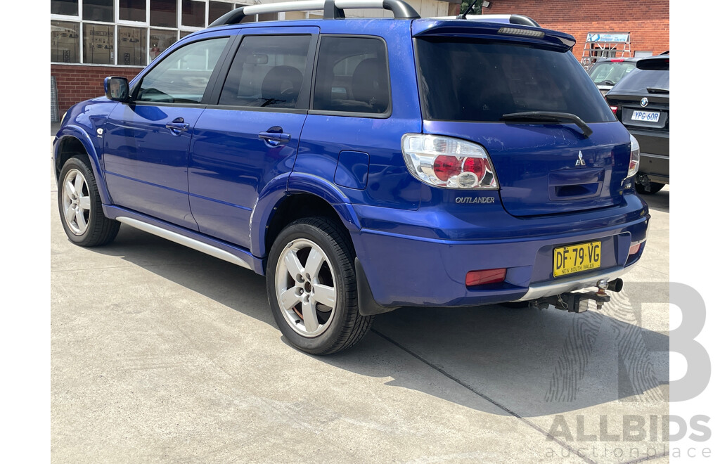 8/2006 Mitsubishi Outlander VR - Lot 1432669 | CARBIDS