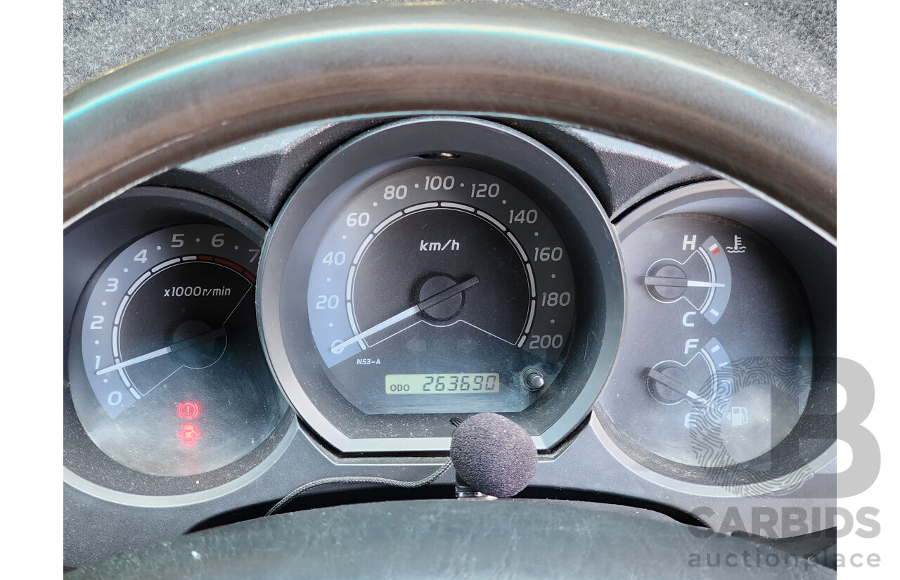 5/2007 Toyota Hilux SR (4x4) GGN25R 07 UPGRADE Dual Cab P/Up White 4.0L