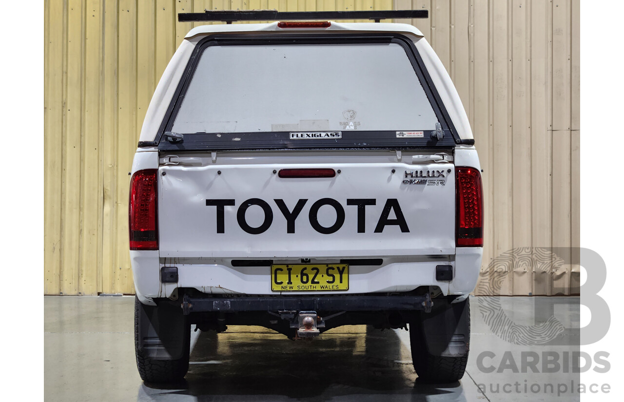 5/2007 Toyota Hilux SR (4x4) GGN25R 07 UPGRADE Dual Cab P/Up White 4.0L
