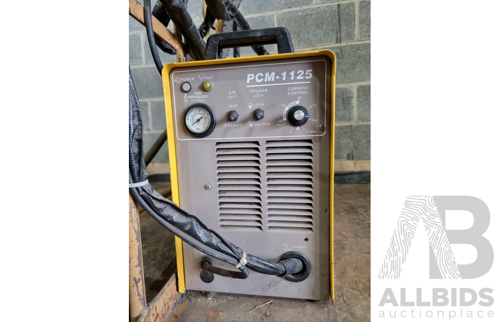 ESAB PCM-1125 Plasma Cutter