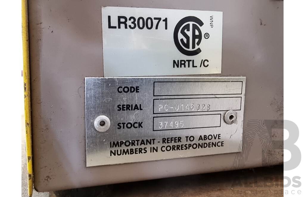 ESAB PCM-1125 Plasma Cutter