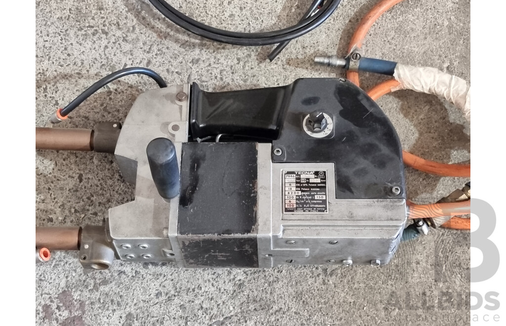 TECNA Spot Welder
