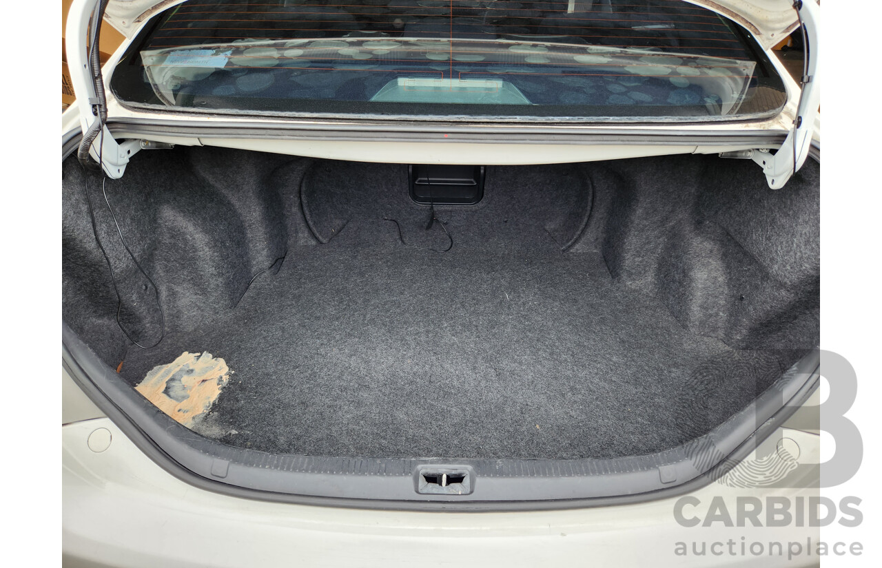 2/2010 Toyota Aurion AT-X GSV40R 09 UPGRADE 4d Sedan Diamond White 3.5L